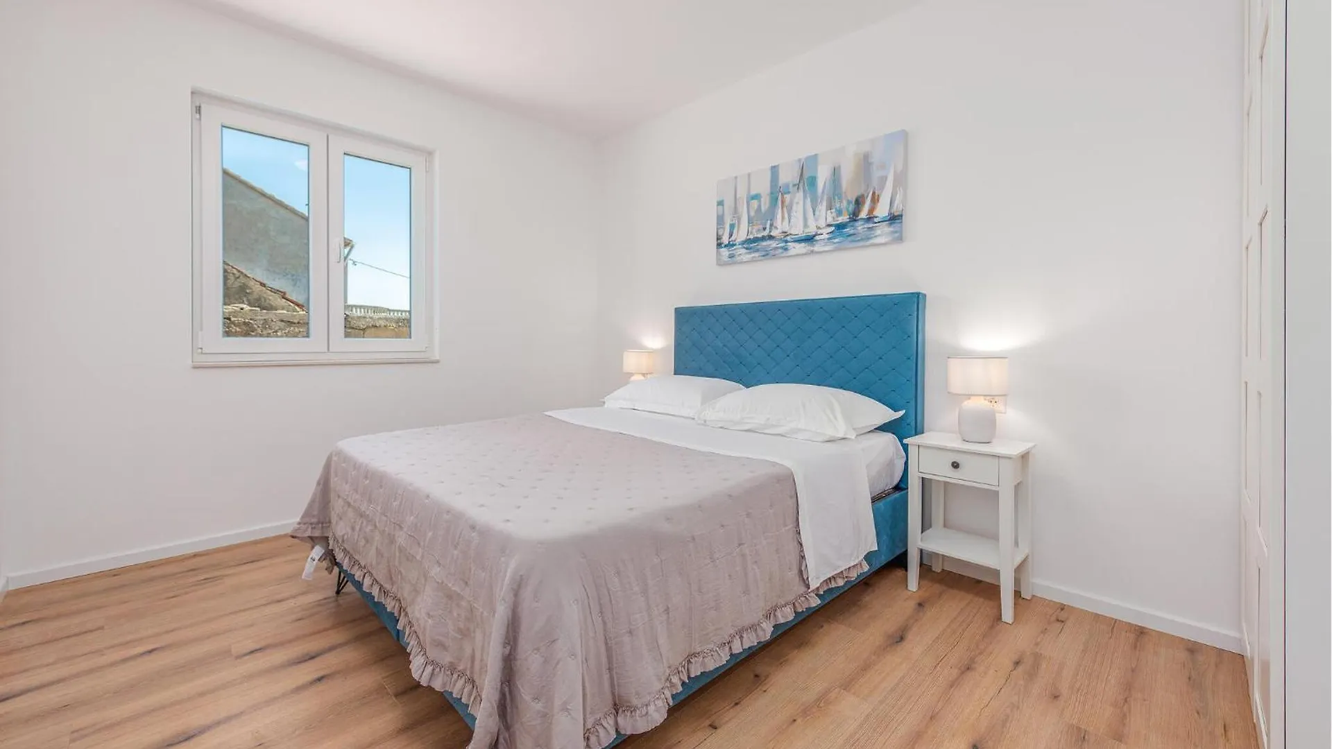 Amazing Home In Gornje Rastane With Kitchen Donje Rastane 0*,