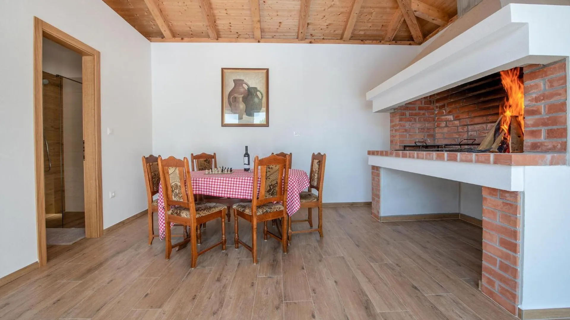 Amazing Home In Gornje Rastane With Kitchen Donje Rastane