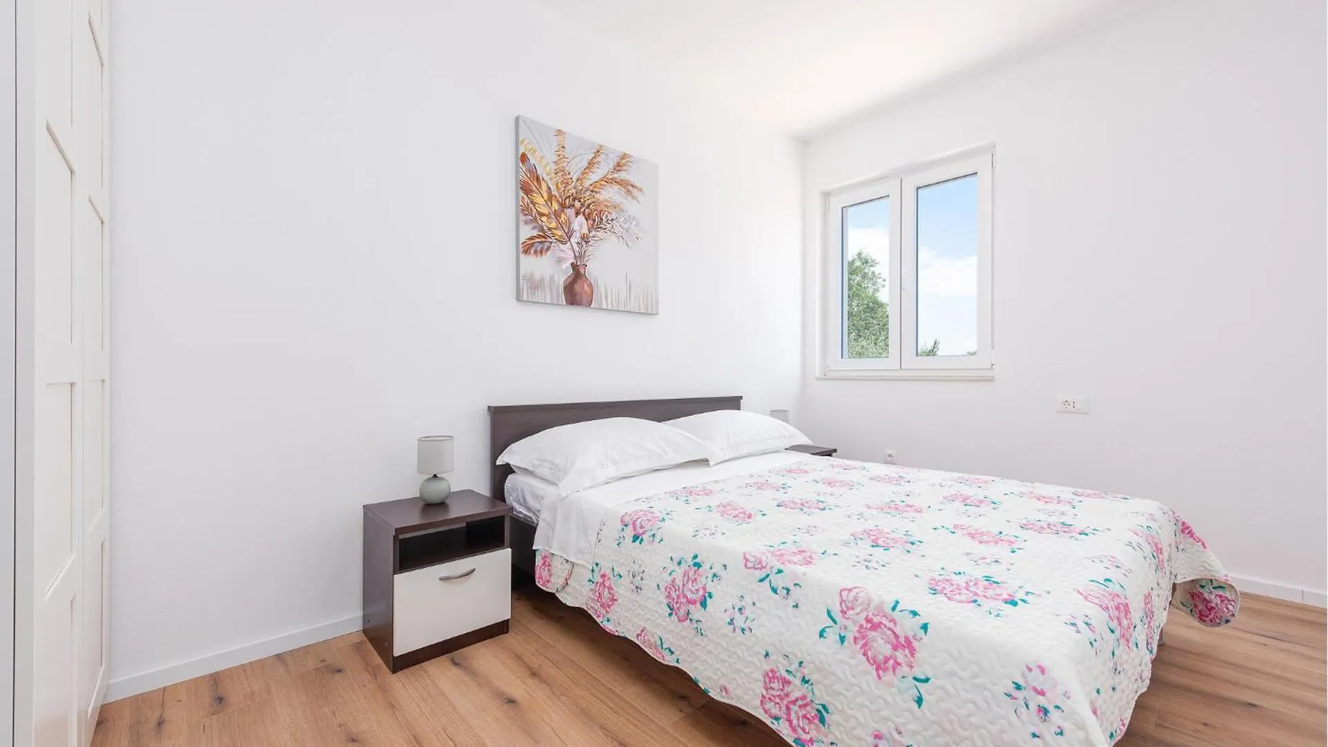 Amazing Home In Gornje Rastane With Kitchen Donje Rastane