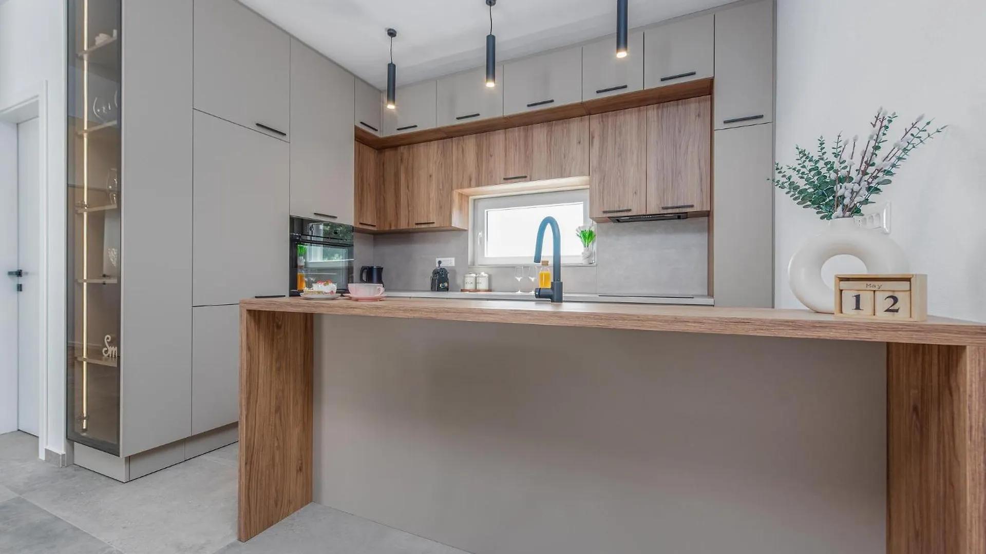Amazing Home In Gornje Rastane With Kitchen Donje Rastane